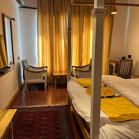 Hotel El Castello 레 외부 사진
