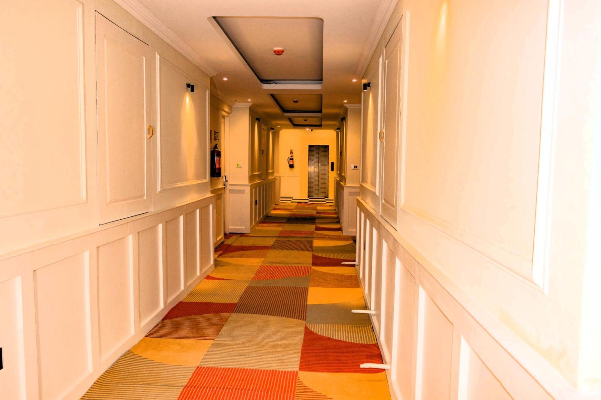 Hotel El Castello 레 외부 사진